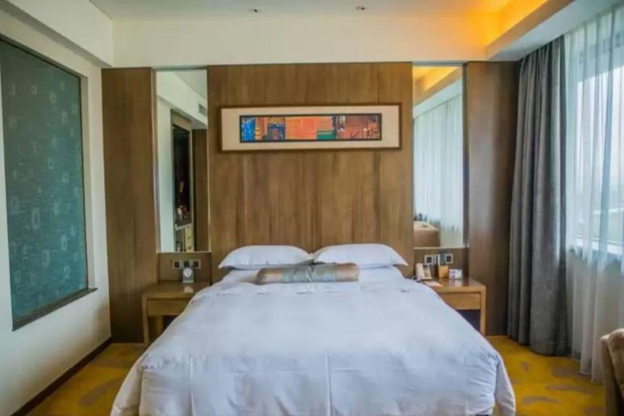 Gleetour Maya Hotel Vuhan Dış mekan fotoğraf