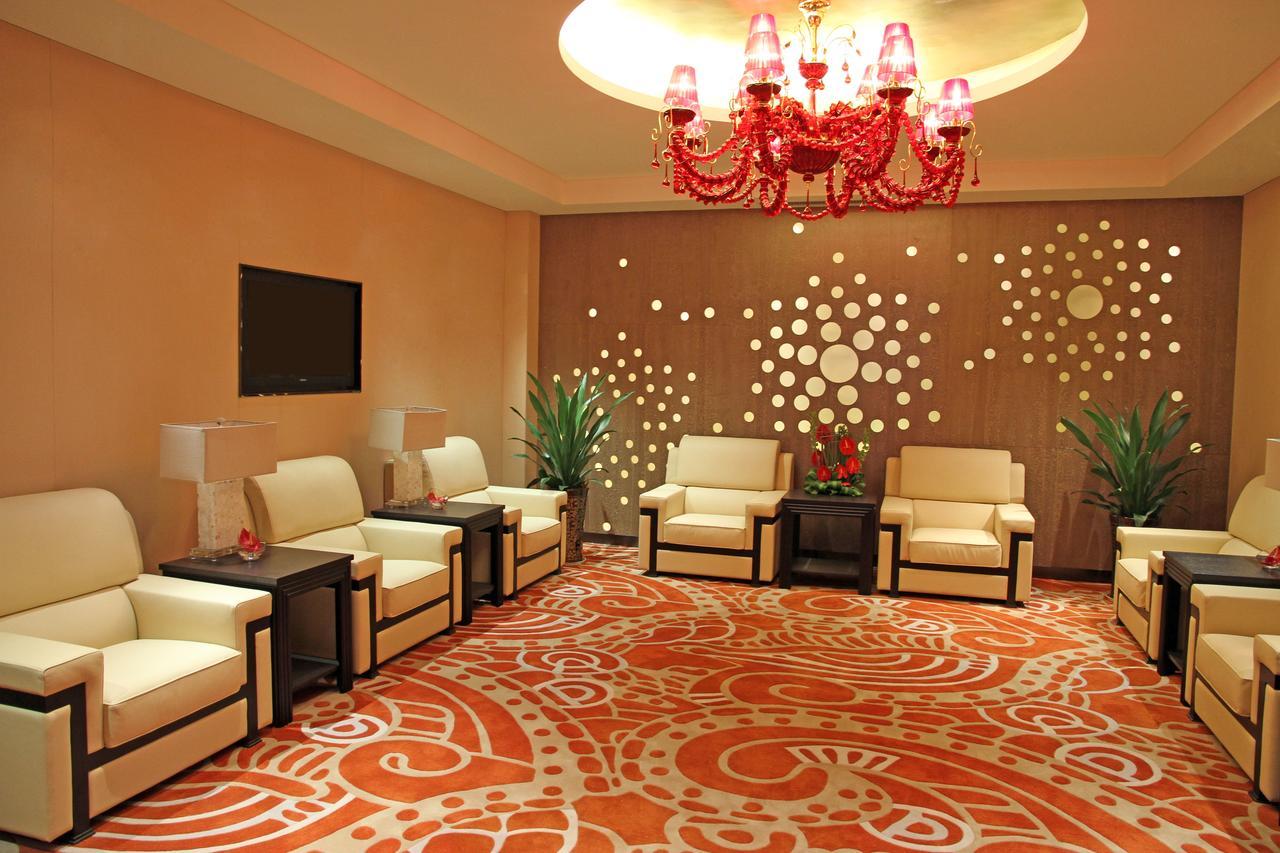 Gleetour Maya Hotel Vuhan Dış mekan fotoğraf