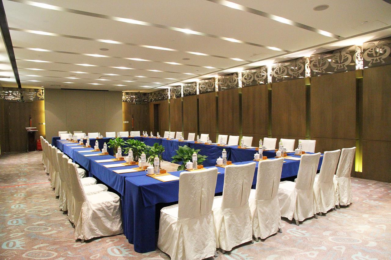 Gleetour Maya Hotel Vuhan Dış mekan fotoğraf